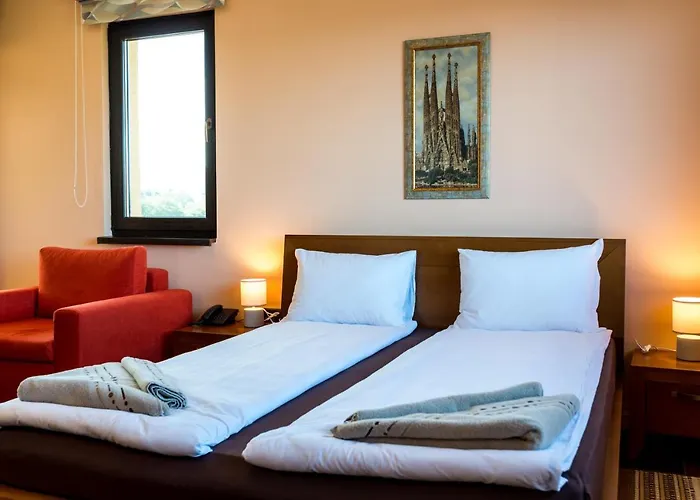 Em 호텔 로제넷츠